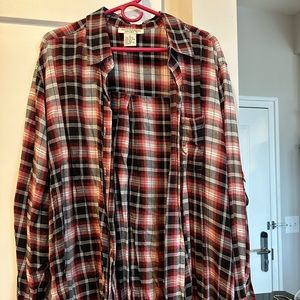 Red, black and white flannel plus size shirt. Size 2X women’s.